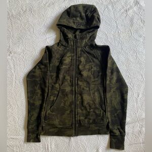 Camouflage Zip-Up Hoodie